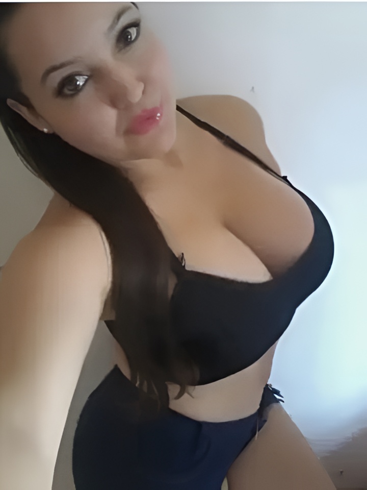 Индивидуалка Каролина, доступна для личного знакомства от 4000 руб