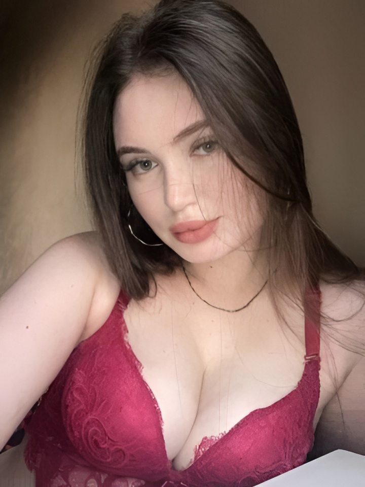 Милана привлекательная девушка из Урай цена от 4000 руб