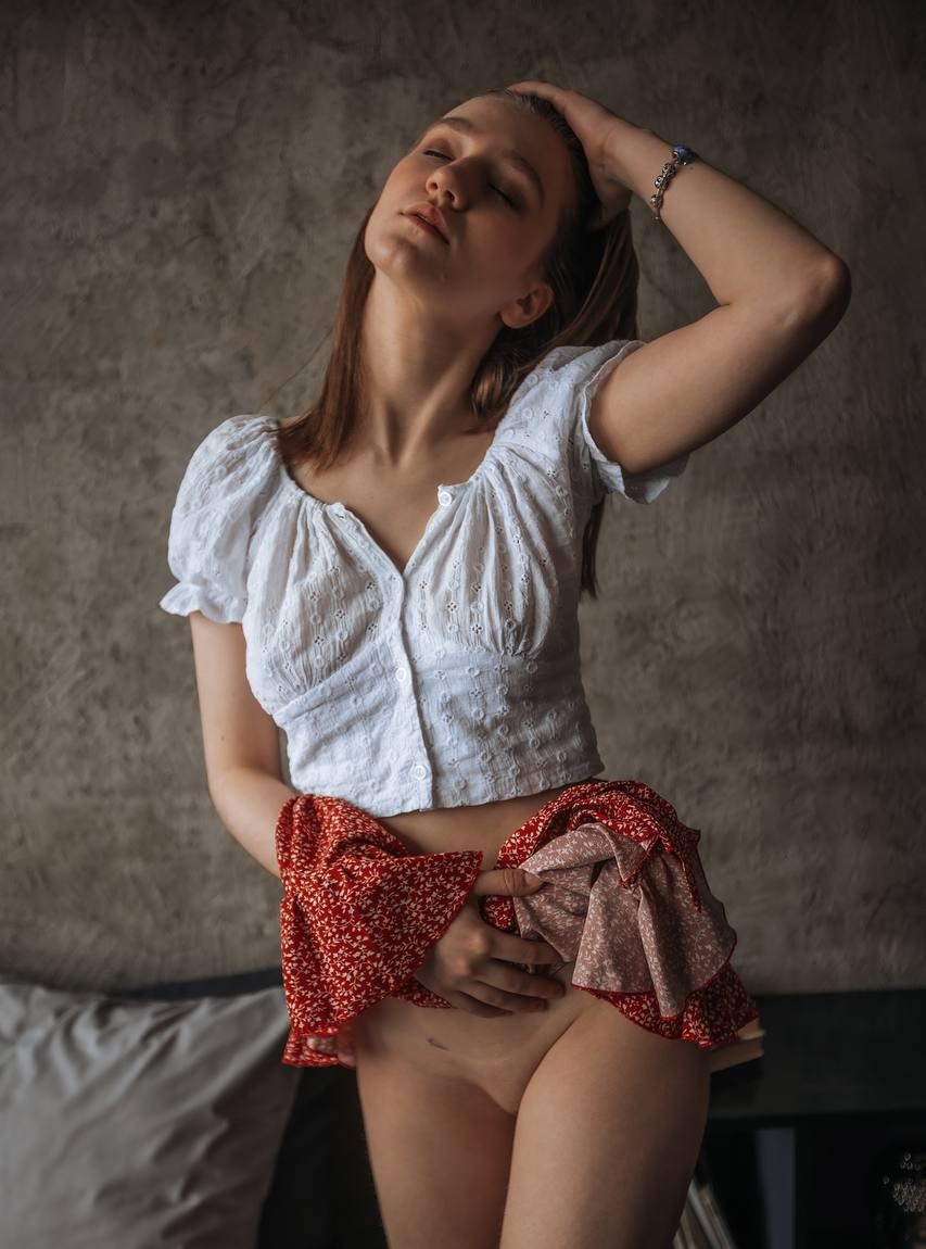 Аленочка привлекательная девушка из Урай цена от 8000 руб