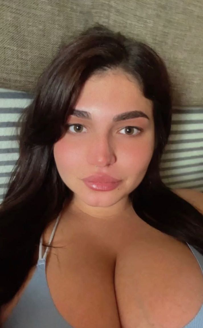 Ева привлекательная девушка из Урай цена от 2800 руб