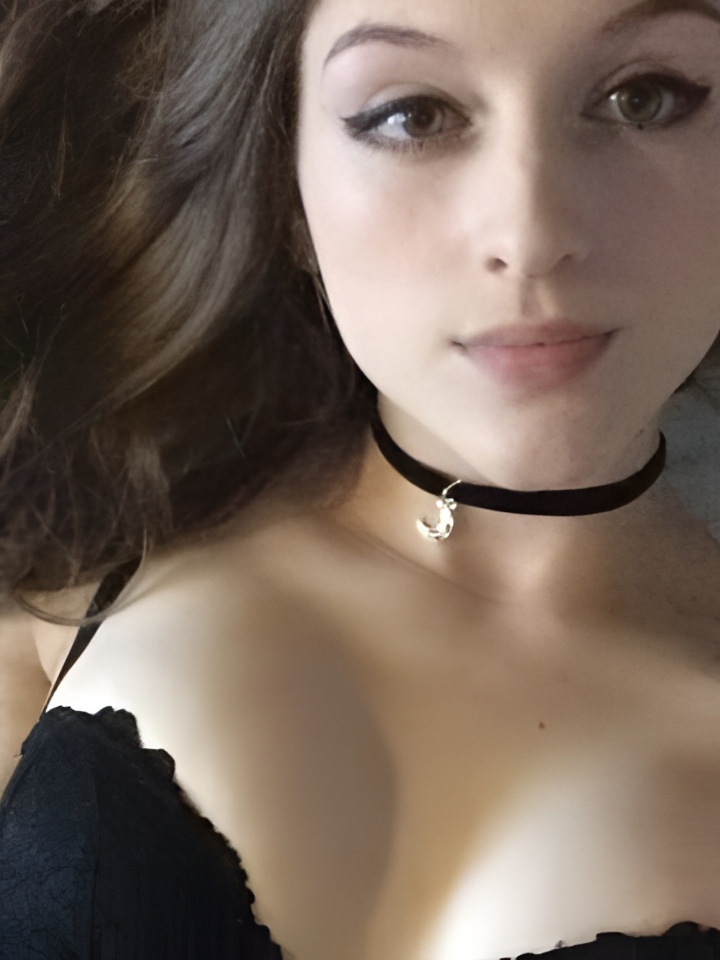 Индивидуалка Алина, доступна для личного знакомства от 2500 руб