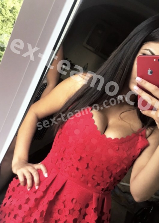 Карина привлекательная девушка из Урай цена от 3500 руб